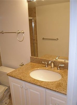 5th image of 300 Gardens Dr APT 205