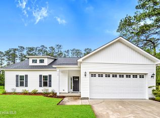 755 Boundaryline Dr NW, Calabash, NC 28467
