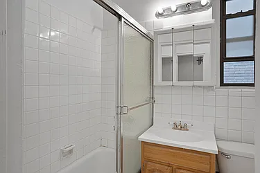 Rented by Platinum Properties