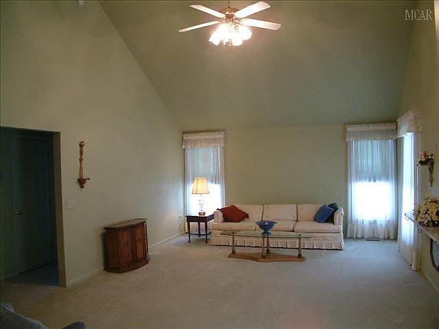 2nd image of 1650 Spruce Ct