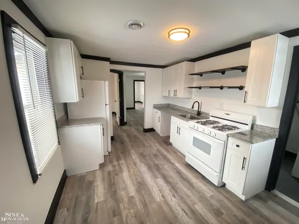 7406 Oakland St APT 4, Detroit, MI 48211