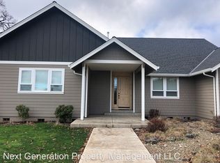 25154 Paradise Dr, Junction city, OR 97448