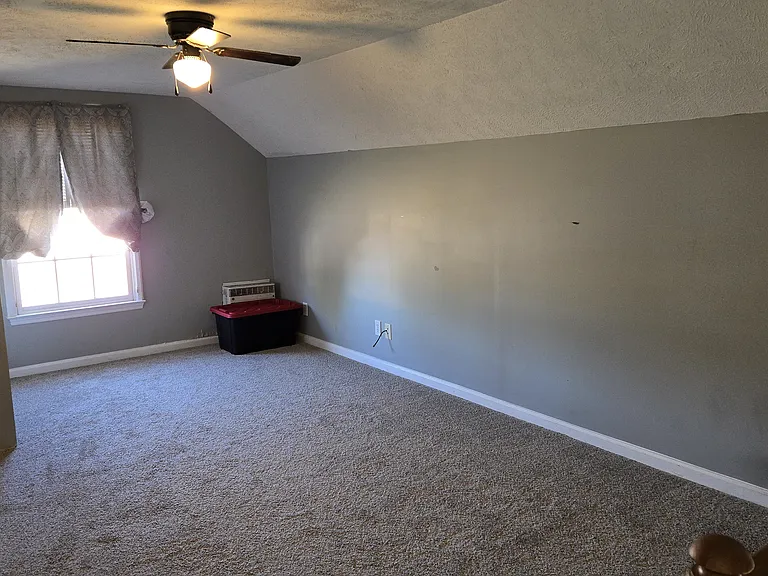 515 Killeen Rd — Photo 21