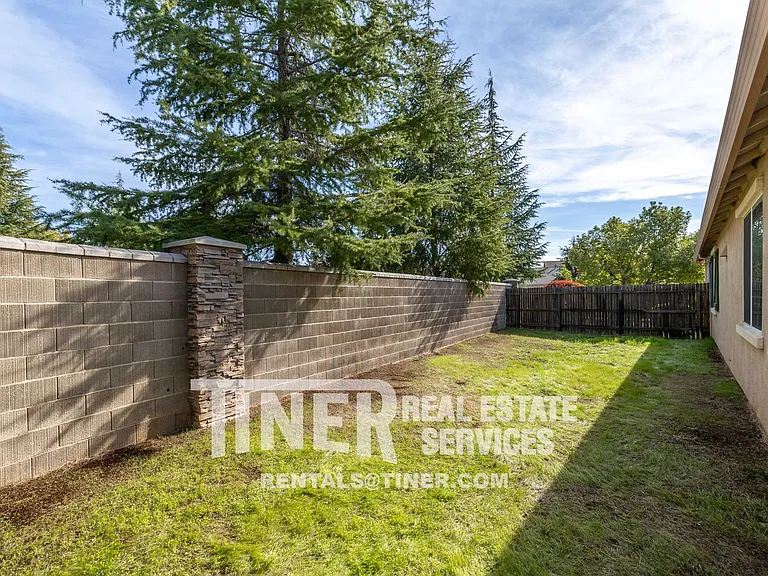 1422 Stoney Cross Ln — Photo 38