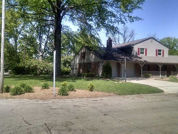 5th image of 2616 W Woodward Dr