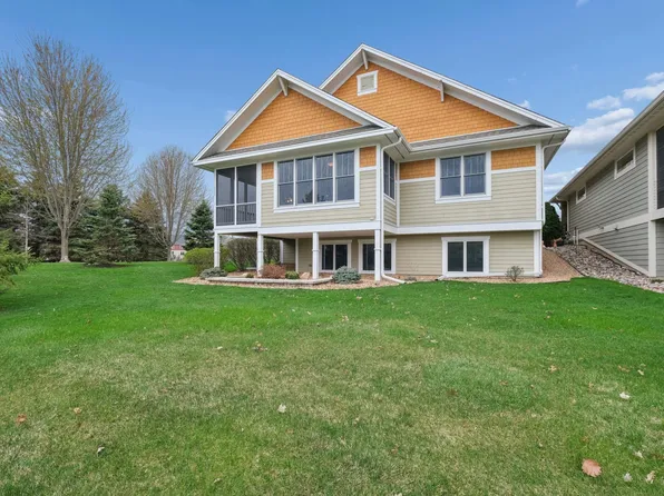 1317 Waters Path, Woodbury, MN 55129