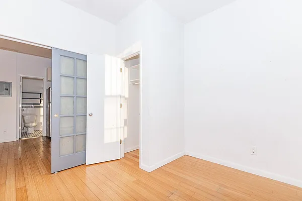 Rented by MySpaceNYC | media 26