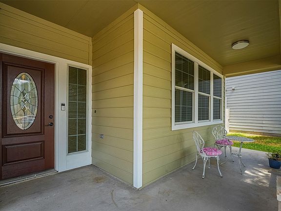 3rd image of 12907 Vivienne Westmoreland Dr