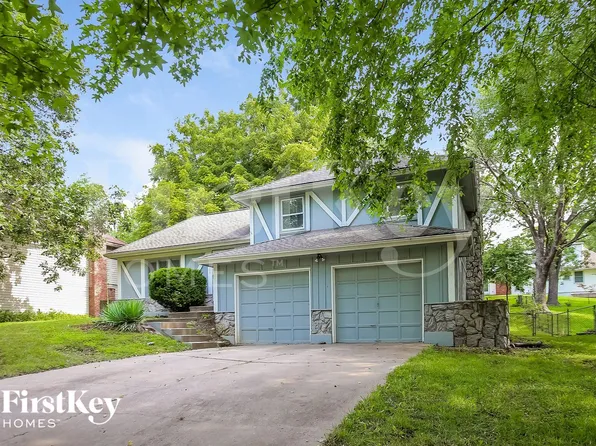 1108 NE 97th St, Kansas City, MO 64155