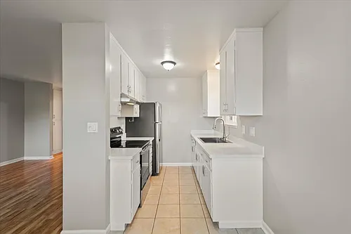 1475 Ontario Ln Photo 1
