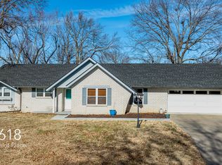 1618 Camelot Pl, Miami, OK 74354