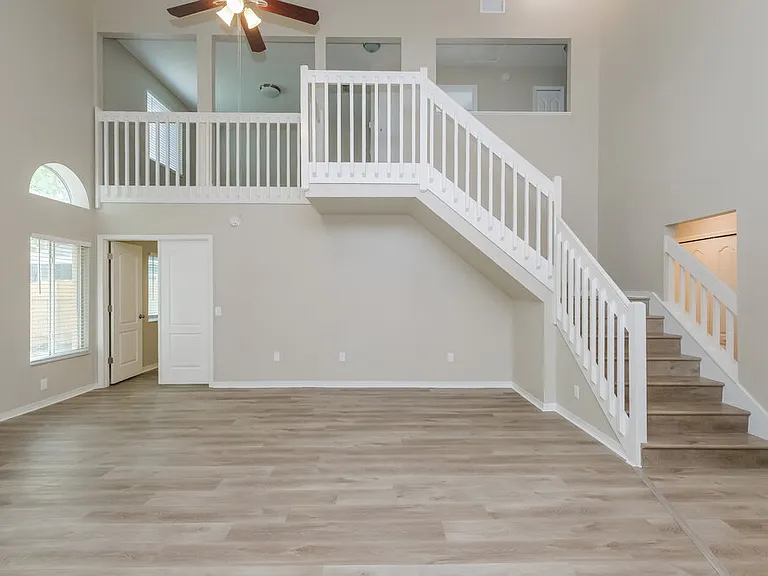 29433 Birds Eye Dr — Photo 4