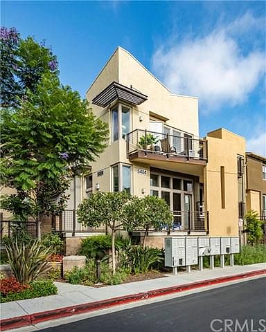 1st image of 5404 W 149th Pl Unit 6
