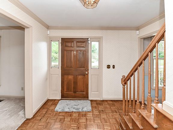 2nd image of 2616 Saddleback Dr