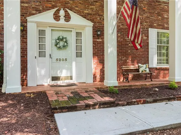 5205 Bear Creek Rd, Winston Salem, NC 27106