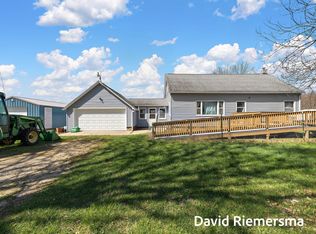466 27th St, Allegan, MI 49010