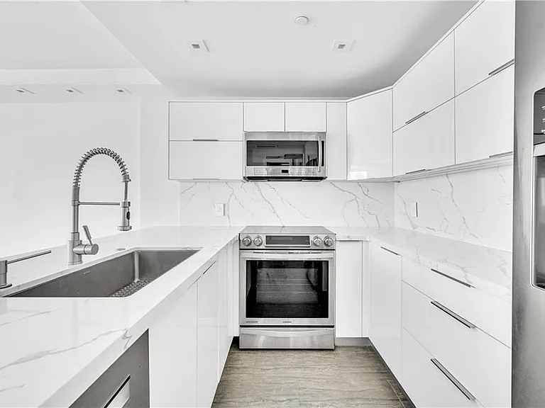1900 S Ocean Blvd #6J — Photo 5