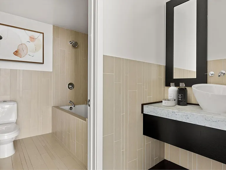 Roosevelt Lofts — Photo 16
