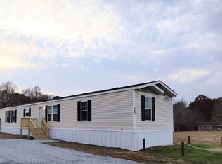 1953 Buckhorn Rd, Sanford, NC 27330