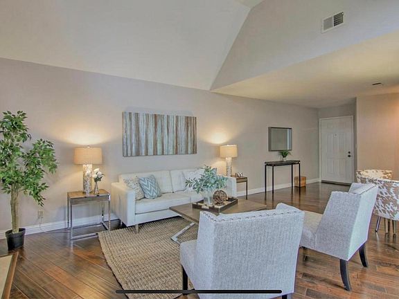 4th image of 4850 Lakebird Pl