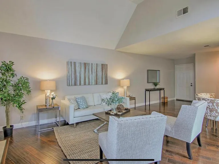 4850 Lakebird Pl — Photo 4