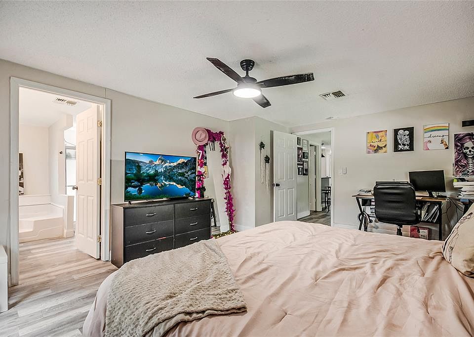 32nd image of 2602 EINWOOD DRIVE