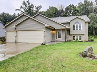 467 Somerset Ln, Somerset, WI 54025