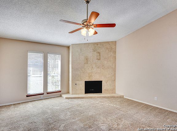5th image of 12711 Sandtrap St