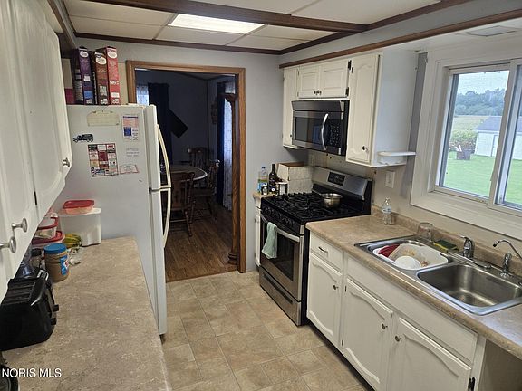 5th image of 10945 County Road D
