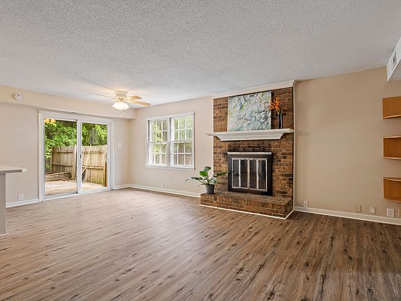2nd image of 1801 Quail Ridge Rd