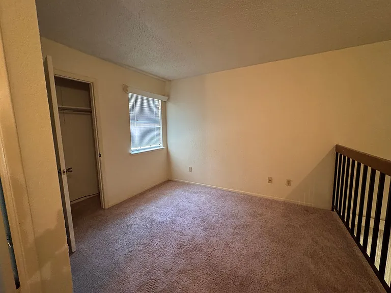 5454 Financial Plz #3C — Photo 7