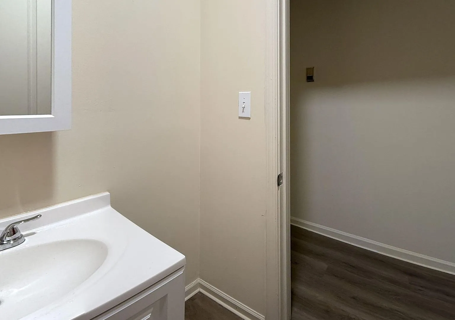 Cozy 3BR Home on Potter Street, Chester PA — Photo 2