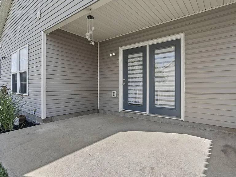 141 Clover Valley Dr — Photo 24