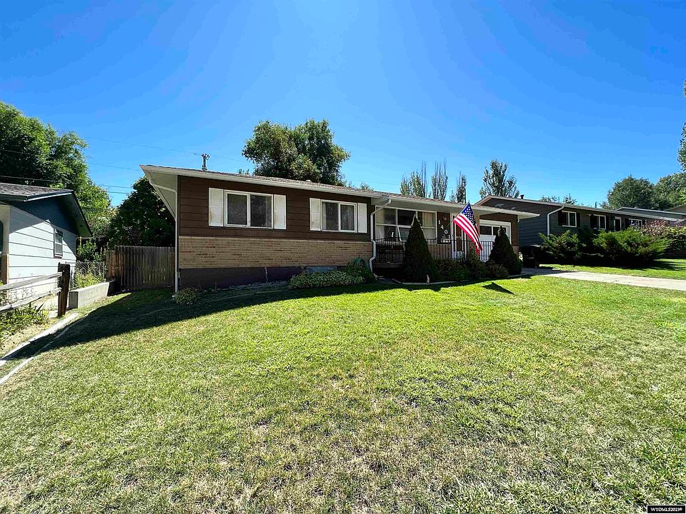 1st image of 1401 Hazelwood Drive
