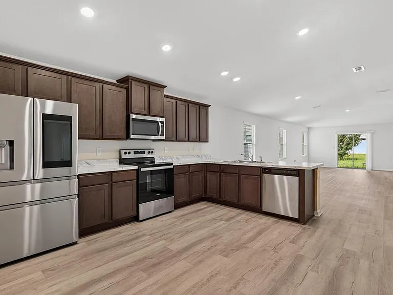 8076 Dancing Fox St — Photo 4