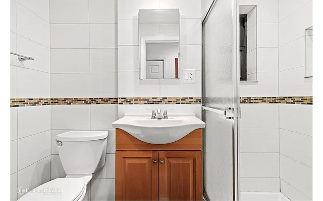 Rented by J Misrahi Realty Corp | media 10