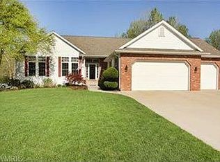 3393 Breton Valley Dr SE, Kentwood, MI