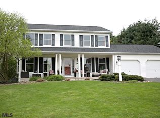 3092 Williamsburg Dr, State College, PA 16801