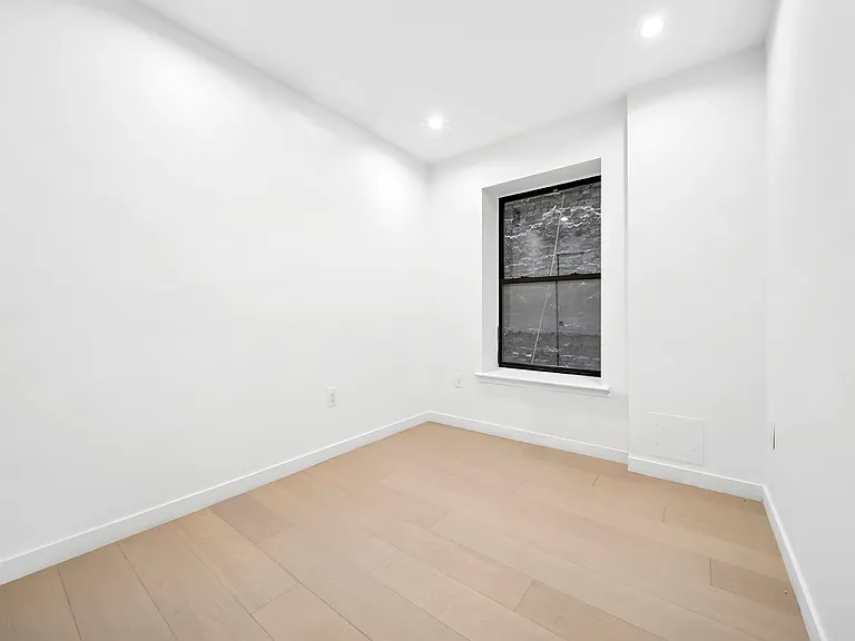 145 2nd Ave #11 — Photo 8