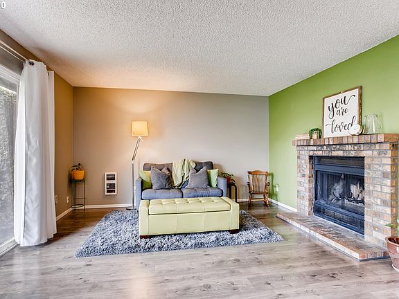 3rd image of 1009 NW 135th St Unit 37-C