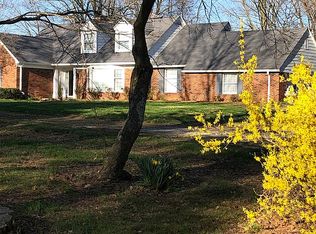 10851 McCormick Rd, Utica, KY 42376