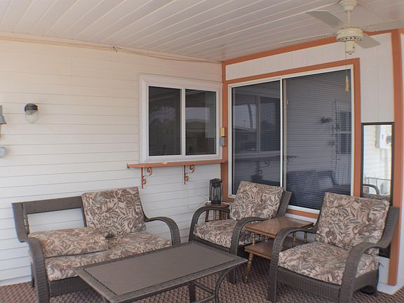 5th image of 10833 W Palmeras Dr