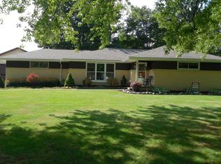 6331 Woodlawn Ave, Ravenna, OH