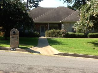 809 Beth Dr, Tyler, TX 75703