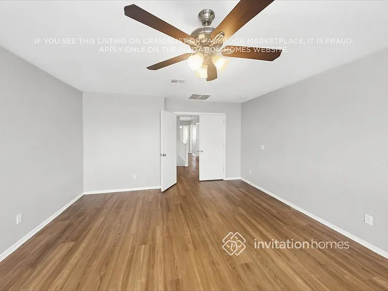 25541 W Pioneer St — Photo 17