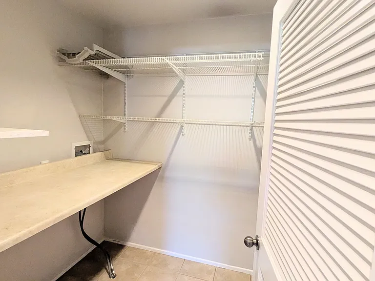 1401 University Cir — Photo 11