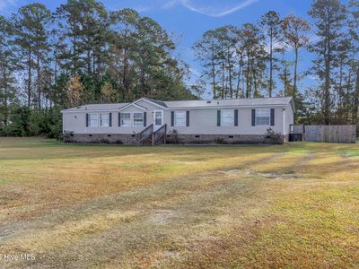 406 King Arthur Drive, Whiteville, NC, 28472