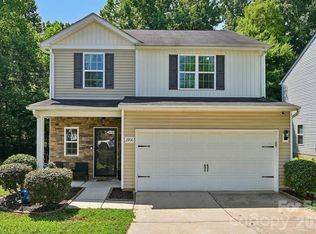 2206 Turtle Point Rd, Charlotte, NC 28262