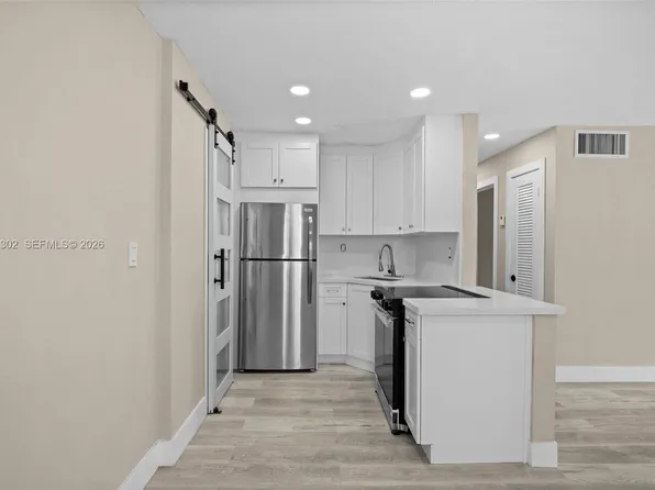 8701 SW 141st St APT A7, Palmetto Bay, FL 33176