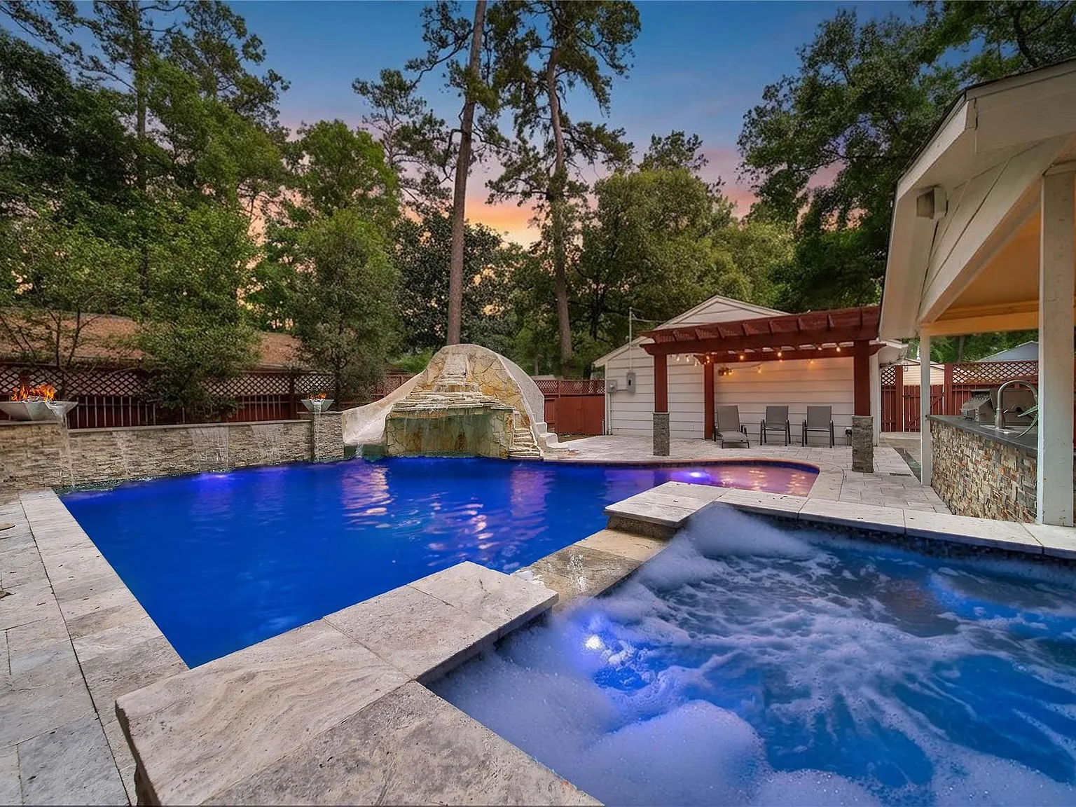 5 bed, 2.5 bath, 2464 sqft, $3,500 — Photo 1